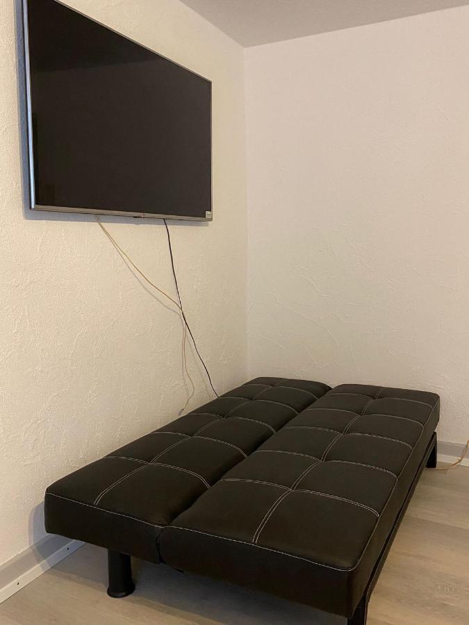 Private Studio Apartment In Bremgarten Exteriér fotografie